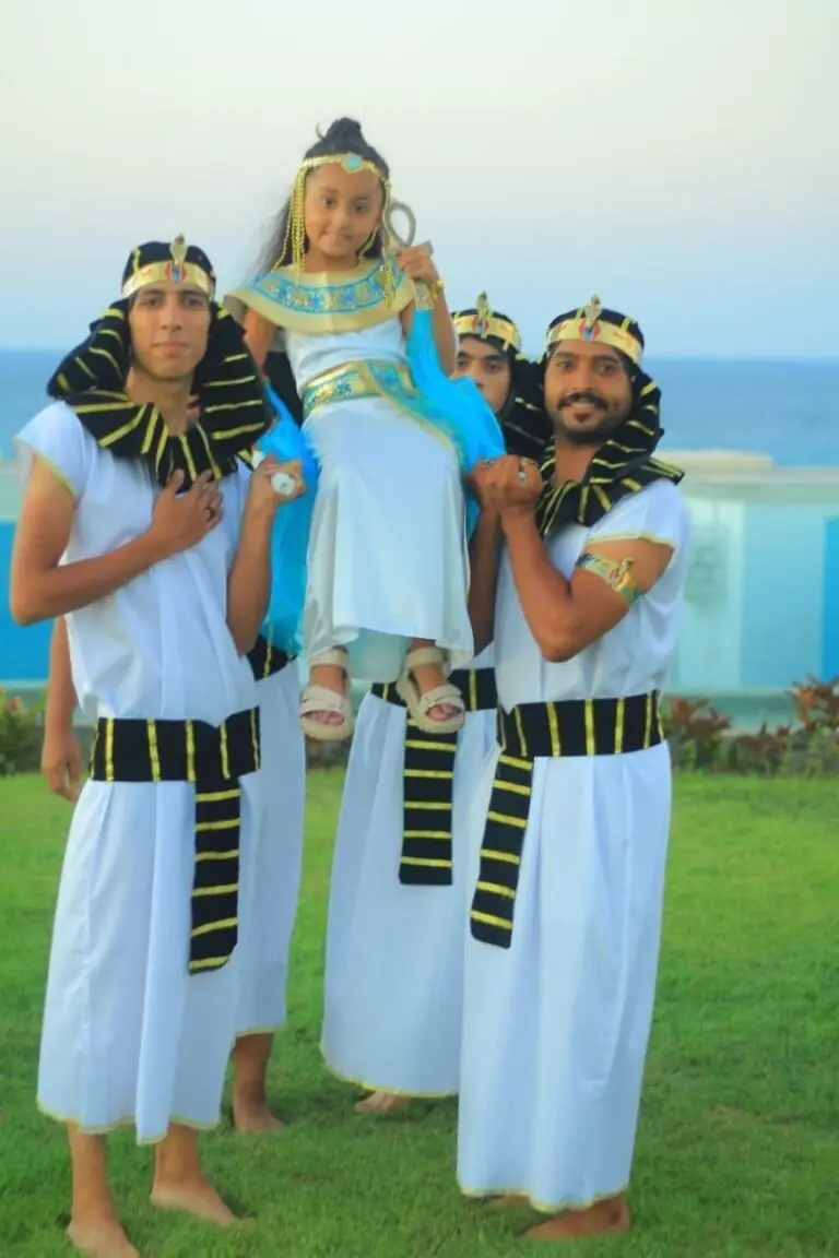 شو فرعوني